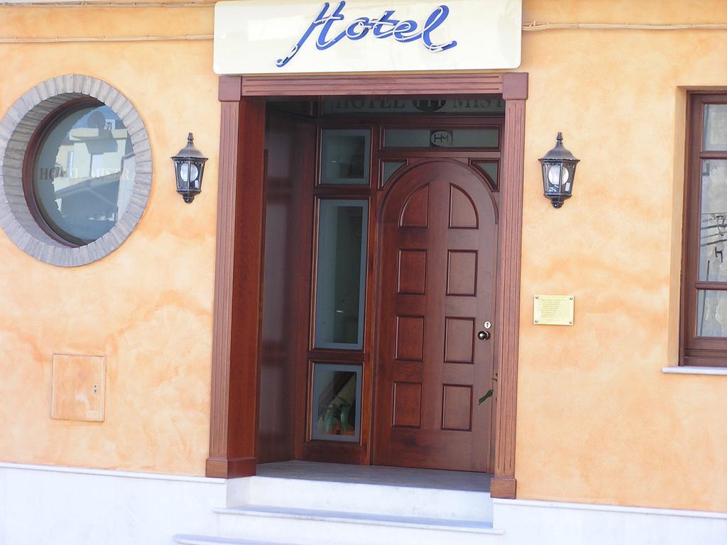 Hotel Mistral 포르토스쿠소 외부 사진