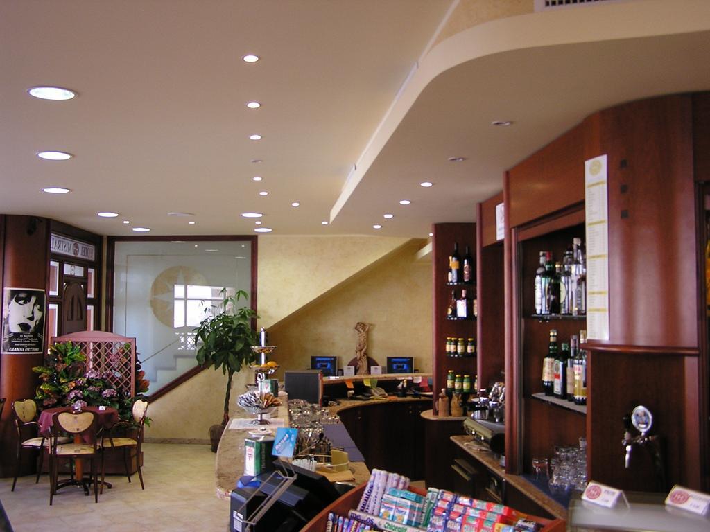 Hotel Mistral 포르토스쿠소 외부 사진